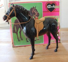 Vintage 1980's Sindy Doll