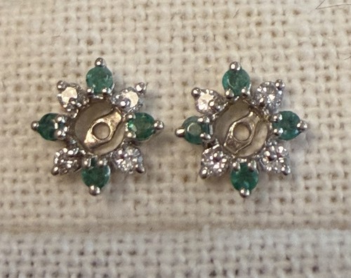 Genuine emerald diamond - emerald, halo