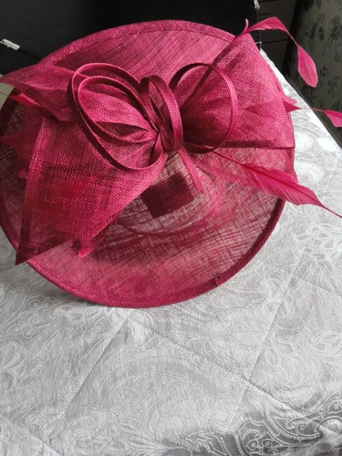 Deep red hatinator - deep, (burgundy)