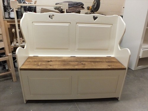 Painted hearts monks bench - monks,