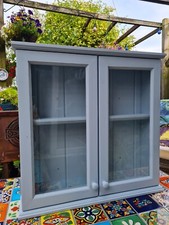Pretty GLAZED wooden bathroom