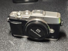 Olympus OM-D E-P5 16.1MP