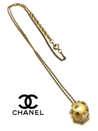 Chanel coco mark logo - mark, camellia