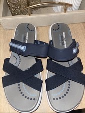 Brand New Navy Size 5 Memory