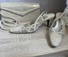 Orlando champagne and gold