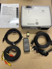 Hitachi ED-X3270 XGA Projector