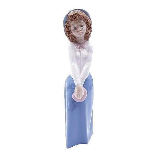 Lladro nao 24cm figure too - 24cm,