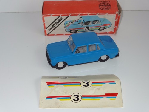 Wartburg 1 30 scale - (l),