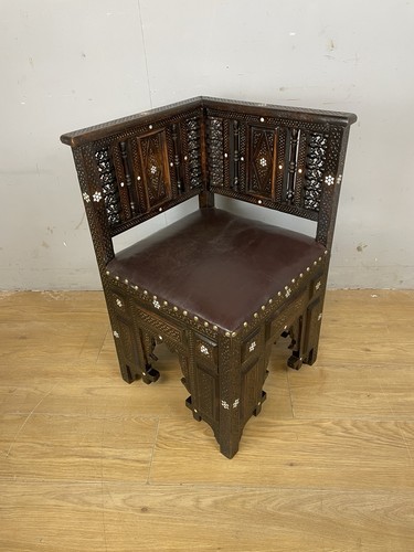 C19th inlaid carved corner - c19th,