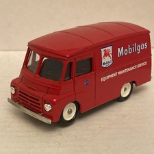 LLEDO DAYS GONE - 1959 MORRIS LD 150 VAN - MOBILGAS Livery - DIECAST - Unboxed.