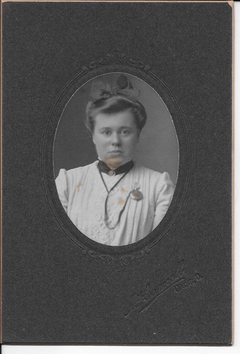 Antique cabinet card photo - antique,
