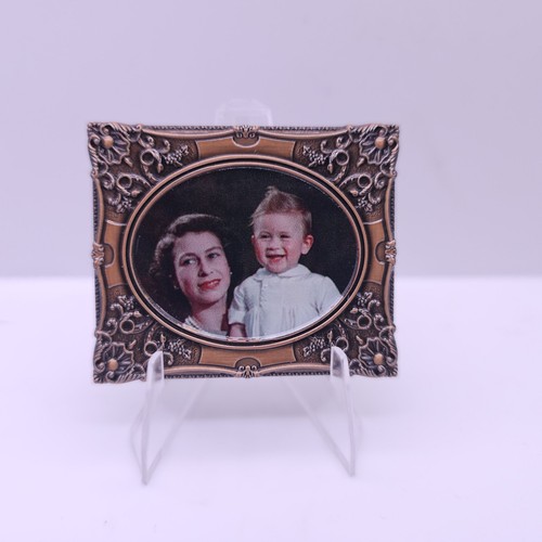 The portrait collection queen - the,