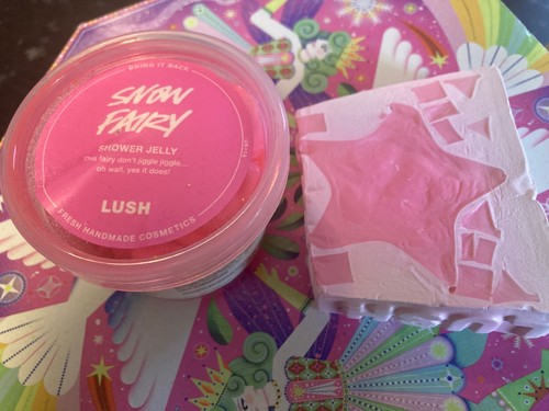 Lush bundle snow - snow, shower