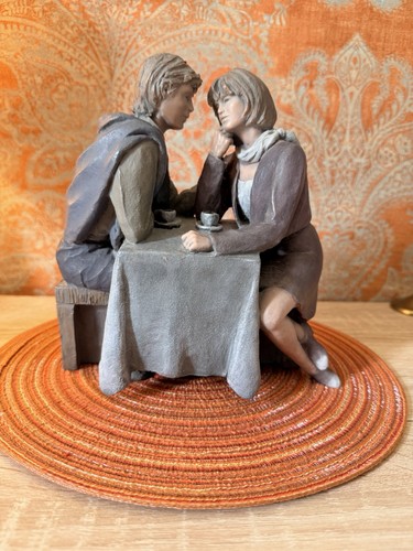 Elisa montserrat ribes couple - elisa,