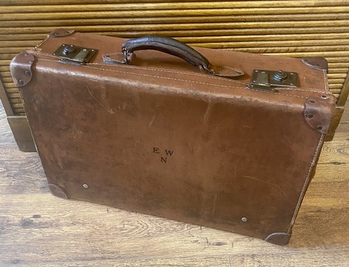 Antique vintage leather case - antique,