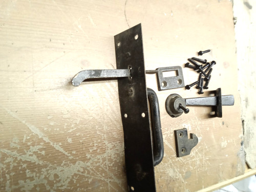 Suffolk latch black with - latch,