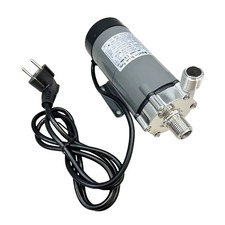 Craft Beer Brew Wort Transfer