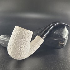 Rusticated bent billiard