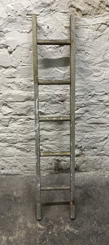 Vintage wooden leaning ladder - wooden,