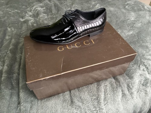 Gucci black patent men - black,