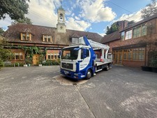 CHERRY PICKER ACCESS PLATFORM