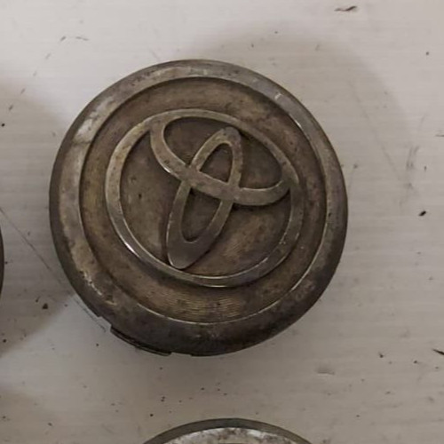 Centre hub cap - hub,