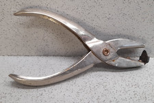 MAUN INDUSTRIES Stapler