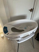 Aqua Scale V3 Baby Bath and Stand Bundle Used Excellent Condition