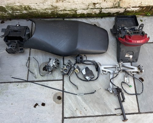 Cbr600f3 parts - cbr600f3,