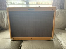 Fender Blues Deluxe Reissue Valve Guitar 40W Tweed with foot switch &Cover