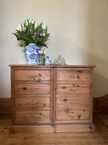 Beautiful vintage farmhouse - vintage,