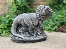 Outdoor lizard sculpture