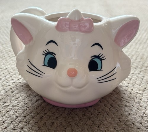 Disney aristocats marie cat - marie,