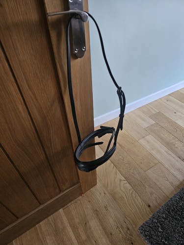 Black english leather - english, padded