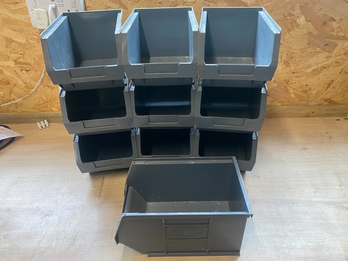 Recycled plastic parts - recycled,