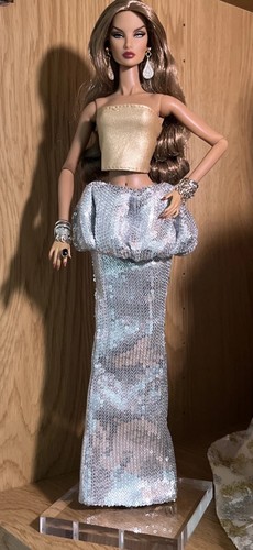 Fashion royalty silver - fashion,