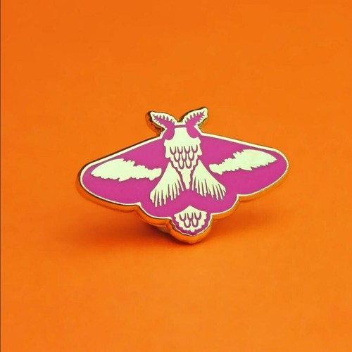 Rosy maple moth enamel - maple,