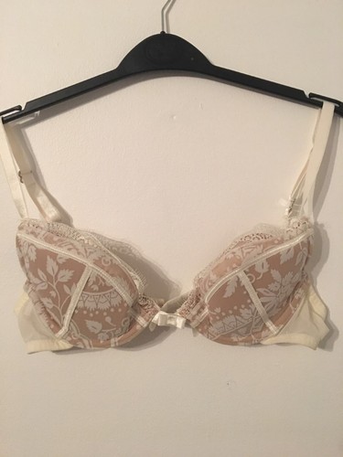 Wonderbra padded underwire