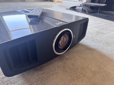 JVC MODEL DLA HD100  HD