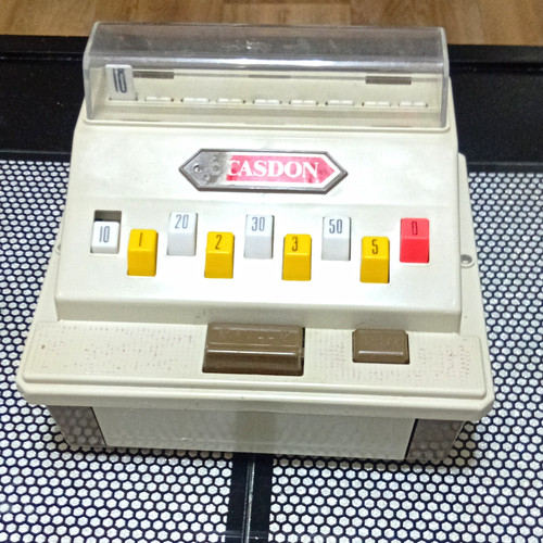 Casdon vintage beige plastic - casdon,
