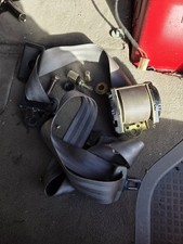 Vw T4 Caravelle mid row passenger side seatbelt