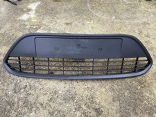 Ford Focus MK2 Front Grill