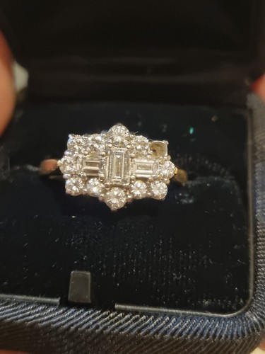 18ct yellow gold brilliant - yellow, &