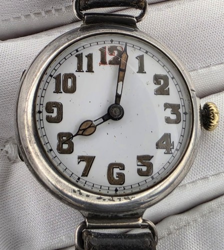 1915 officer trench watch - officer’s,
