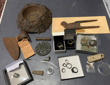 Lot Of Genuine Roman & Medieval British Artefacts Detector finds Rings , Brooch