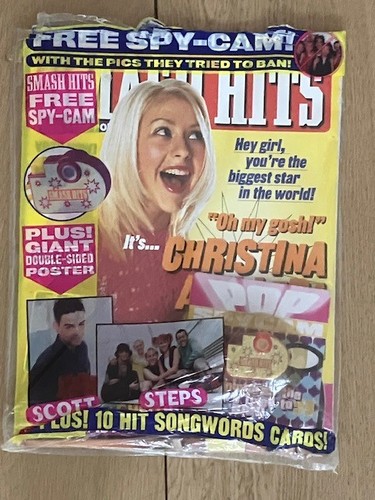 Smash hits magazine october - smash,
