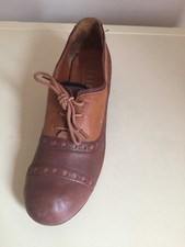 WOMEN'S SHOES OFFICE HEELED LEATHER BROGUES, SIZE EUR 39