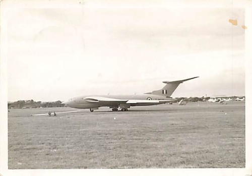 Photo wb775 handley - bw, page