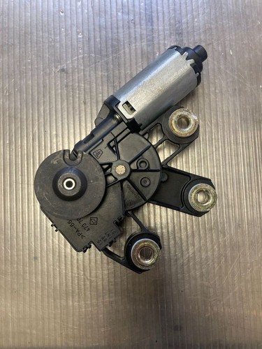 Breaking porsche cayenne - porsche,