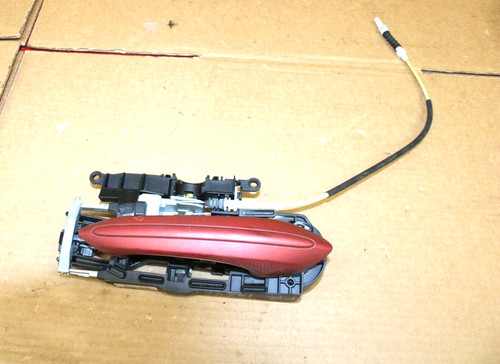 Right passenger door handle - door,